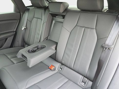 New 2027 Audi Q6 e-tron Premium Plus AWD/4WD image 14