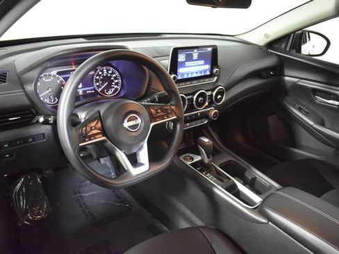 Certified 2025 Nissan Sentra SV image 15