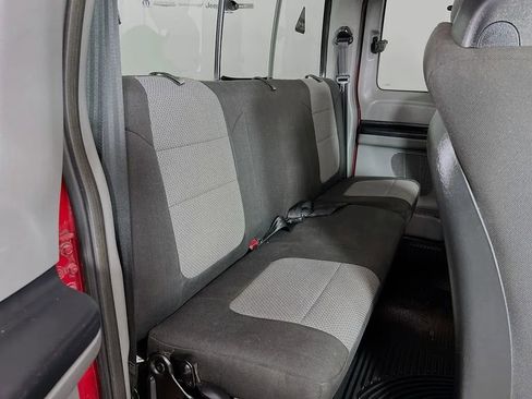 Used 2004 Ford F250 XLT image 24