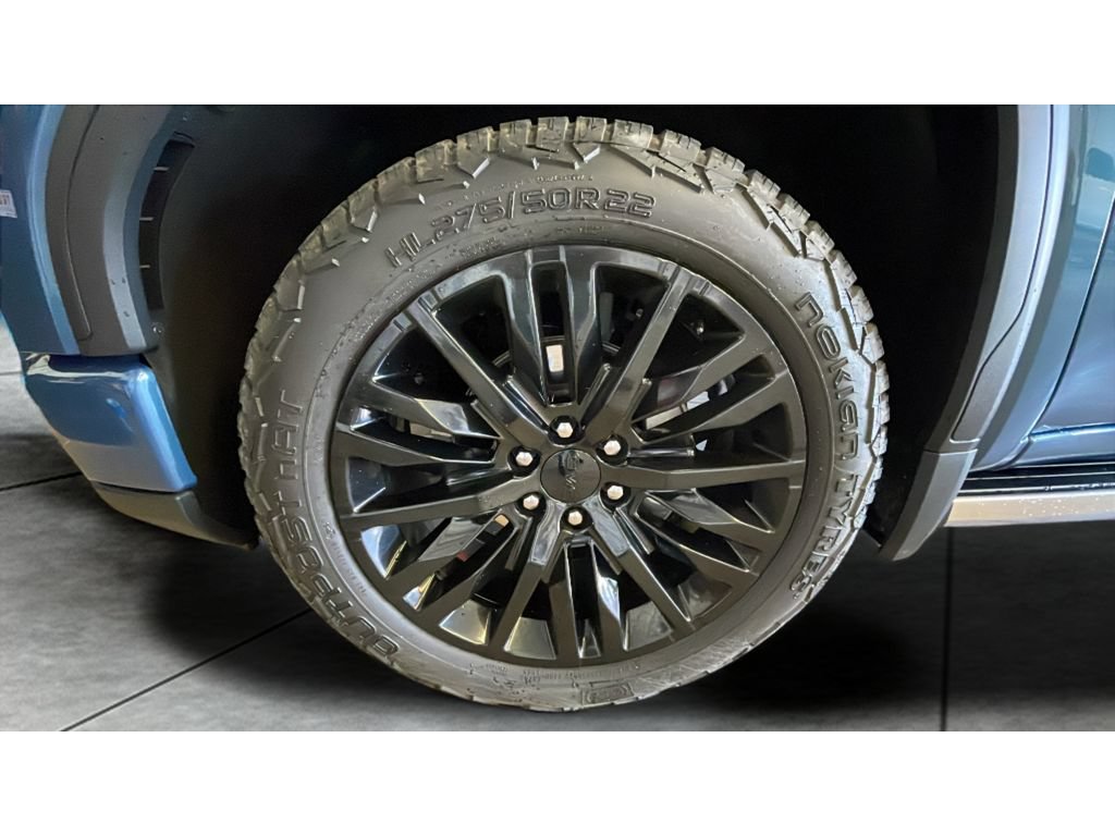 Used 2024 GMC Sierra 1500 Denali AWD/4WD image 19