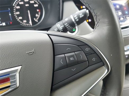 New 2025 Cadillac XT5 Premium Luxury w/ LPO, Floor Liner Package image 11