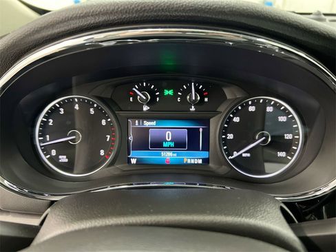 Used 2022 Buick Encore Preferred w/ Safety Package image 11