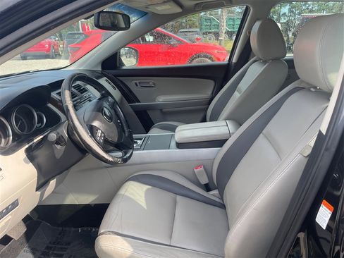 Used 2010 MAZDA CX-9 Grand Touring w/ Moonroof & Bose Audio Pkg image 9