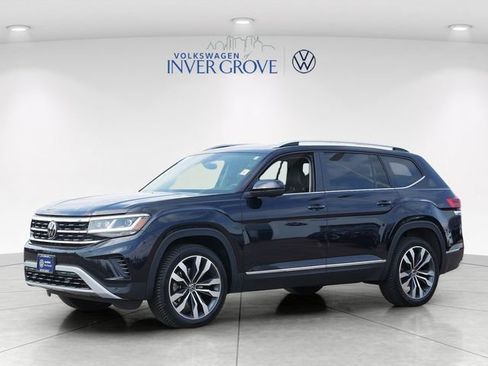 Certified 2023 Volkswagen Atlas SEL AWD/4WD image 3