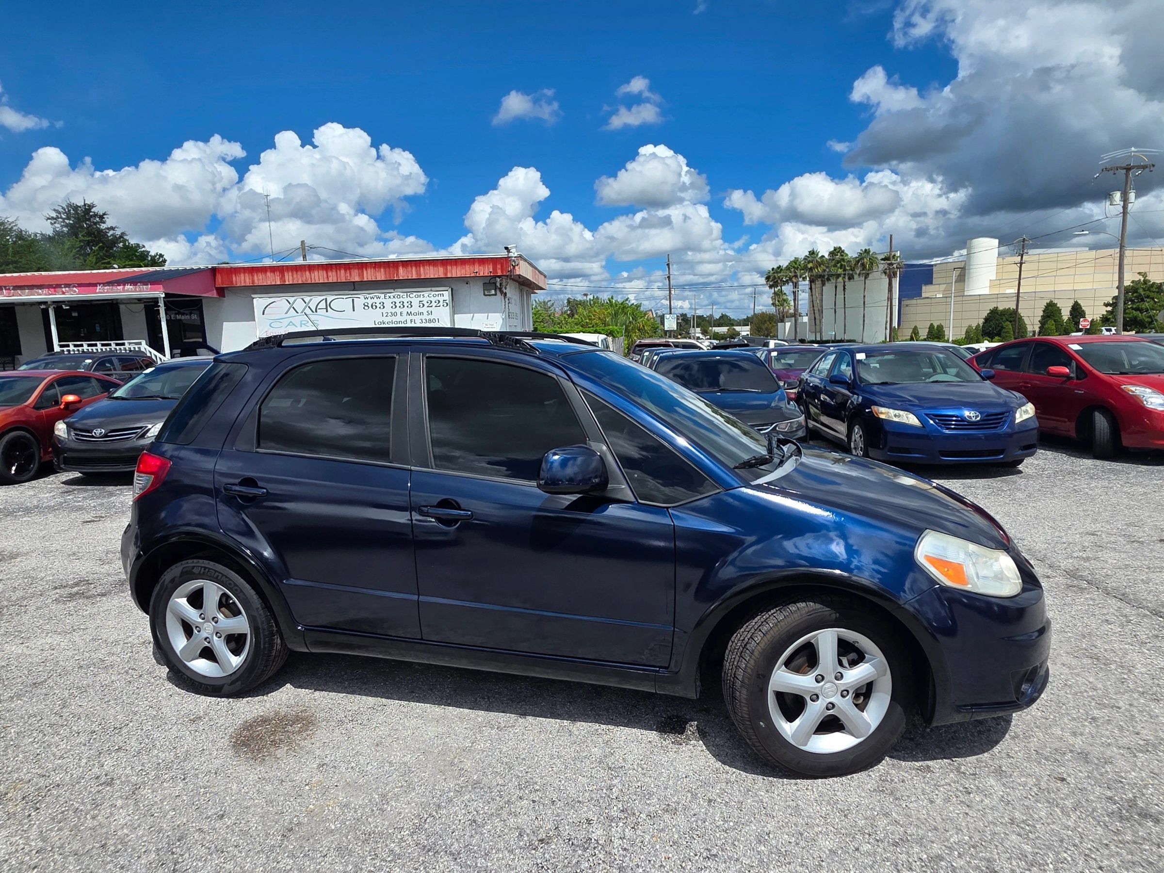 Used 2008 Suzuki SX4 Hatchback FWD image 8