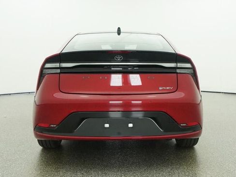 New 2026 Toyota Prius Plug-In Hybrid FWD image 23