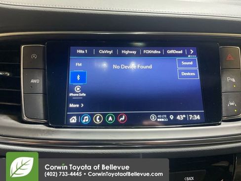 Used 2024 Buick Enclave Premium image 21