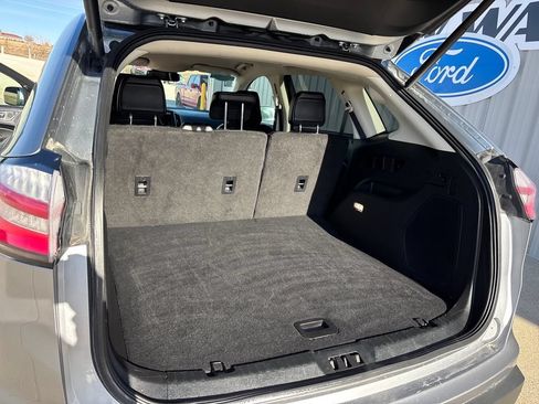 Used 2024 Ford Edge Titanium AWD/4WD image 29
