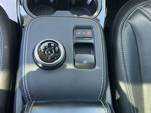 Certified 2022 Ford Mustang Mach-E Premium AWD/4WD image 22