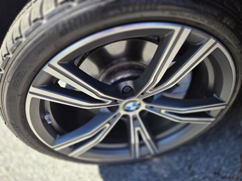 Used 2023 BMW 330i Sedan w/ Driving Assistance Package image 10