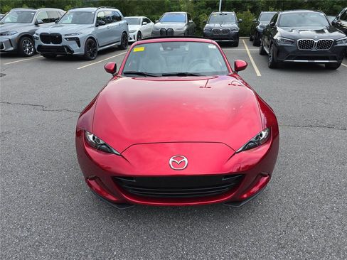 Used 2023 MAZDA MX-5 Miata Grand Touring w/ Weather Package RWD image 8