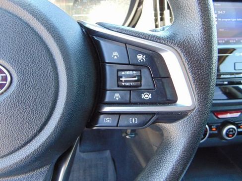 Used 2021 Subaru Crosstrek 2.0i AWD/4WD image 17