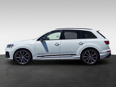 Used 2021 Audi SQ7 Premium Plus w/ SQ7 Black Optic Package AWD/4WD image 7
