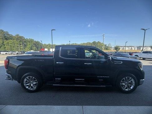 Used 2019 GMC Sierra 1500 SLT w/ SLT Premium Plus Package AWD/4WD image 8