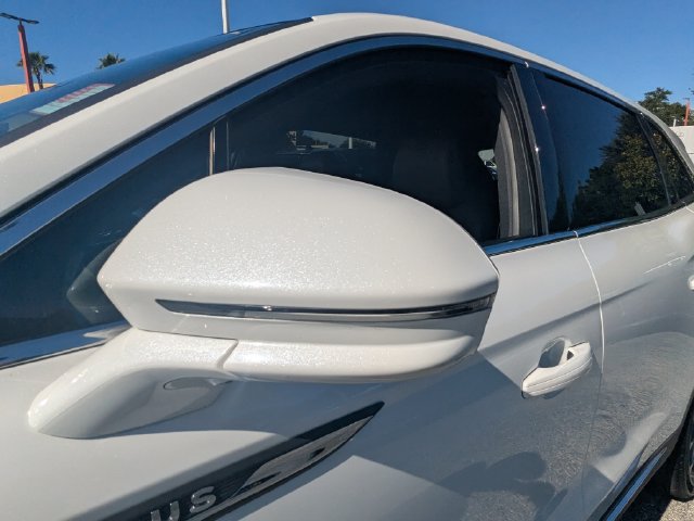 Used 2022 Lincoln Nautilus Reserve FWD image 12