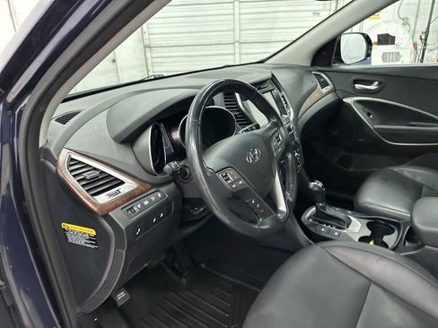 Used 2018 Hyundai Santa Fe Limited image 9