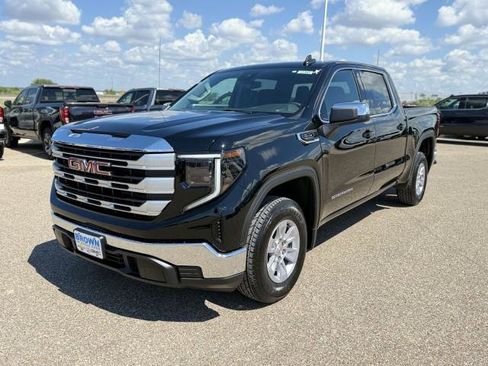 New 2026 GMC Sierra 1500 SLE RWD image 4
