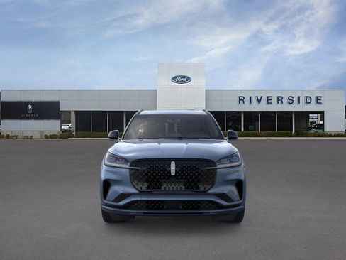 New 2026 Lincoln Aviator Reserve w/ Jet Appearance Package image 6