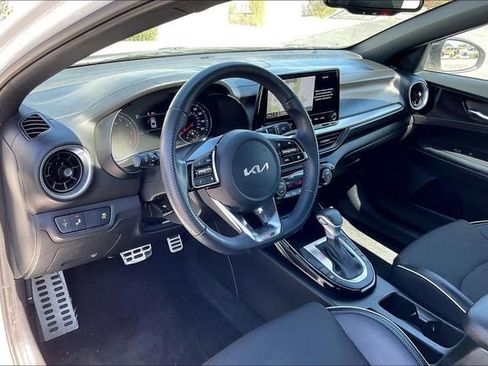 Used 2023 Kia Forte GT-Line w/ GT-Line Technology Package image 14