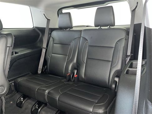 Certified 2023 GMC Acadia SLT w/ Elevation Edition image 18