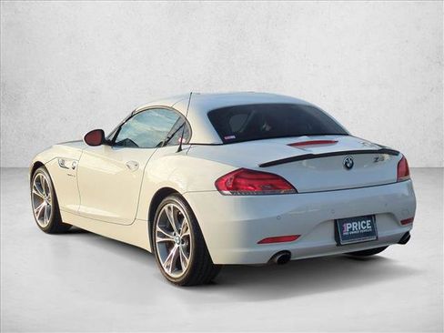 Used 2016 BMW Z4 sDrive35i image 8