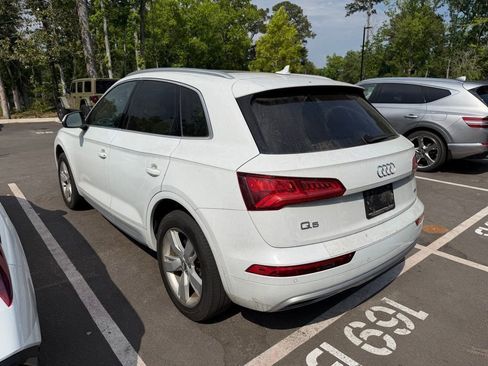 Used 2019 Audi Q5 2.0T Premium Plus w/ Premium Plus Package AWD/4WD image 4