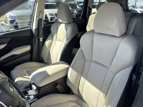 Used 2020 Subaru Ascent Premium w/ Convenience Package image 19