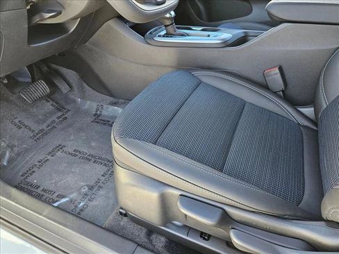 New 2026 Buick Envista Preferred image 4