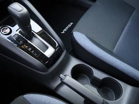New 2025 Nissan Versa SV w/ Trunk Package FWD image 17