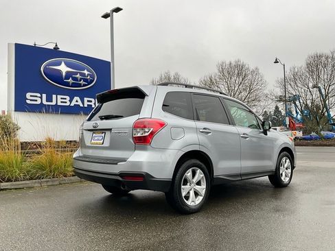 Used 2014 Subaru Forester 2.5i Limited image 8