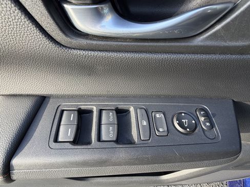 Used 2023 Honda CR-V Sport image 14