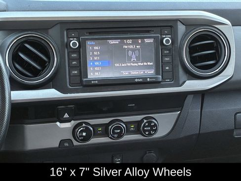Used 2016 Toyota Tacoma SR5 image 19