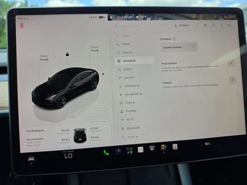 Used 2022 Tesla Model 3 Long Range AWD/4WD image 50