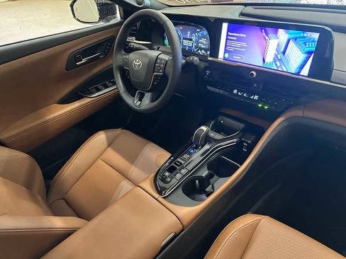 New 2026 Toyota Crown Signia AWD/4WD image 30