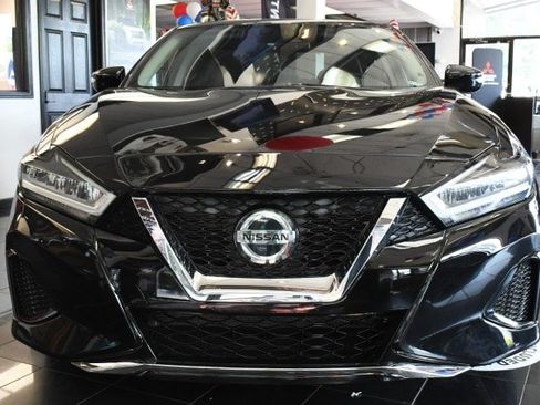 Used 2020 Nissan Maxima 3.5 SV w/ Floor Mat Group FWD image 2