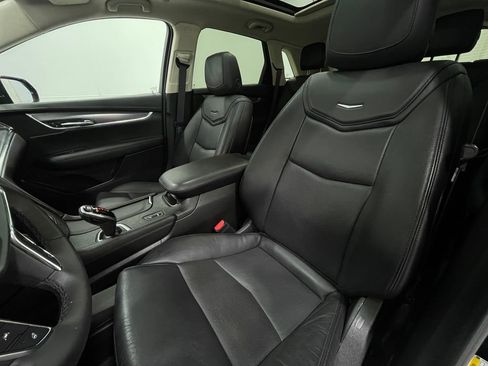 Used 2018 Cadillac XT5 Premium Luxury image 15