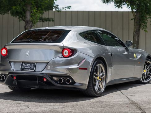 Used 2013 Ferrari FF image 6