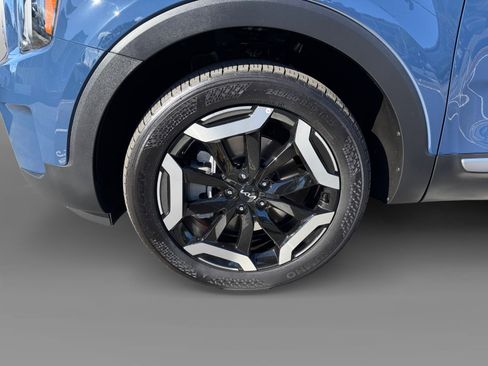Used 2024 Kia Telluride S w/ S Sunroof Package FWD image 9