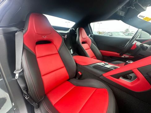 Used 2018 Chevrolet Corvette Stingray Convertible w/ 2LT Preferred Equipment Group image 22