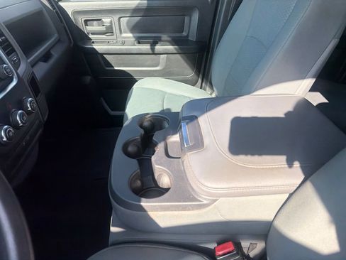 Used 2014 RAM 1500 Express AWD/4WD image 21