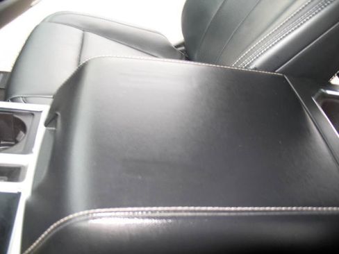 Used 2019 Ford F150 Lariat w/ Equipment Group 502A Luxury AWD/4WD image 47