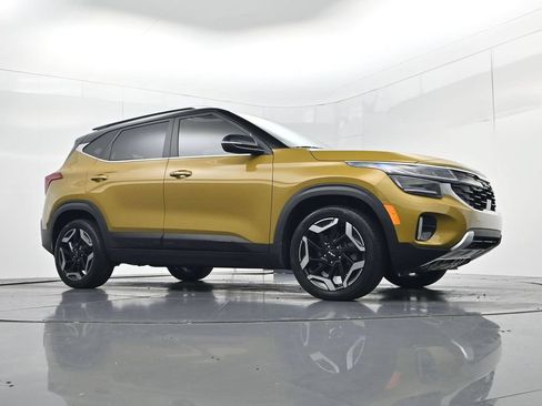 Certified 2024 Kia Seltos SX AWD/4WD image 38