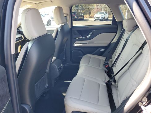 New 2026 Lincoln Corsair Premiere image 25