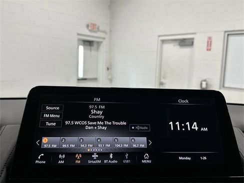 Used 2022 Nissan Armada SL w/ Captain's Chairs Package image 37