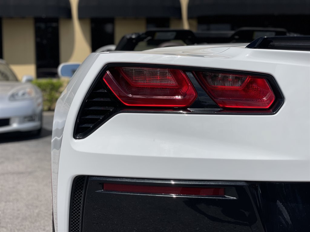 Used 2015 Chevrolet Corvette Stingray Convertible w/ 3LT Preferred Equipment Group RWD image 44