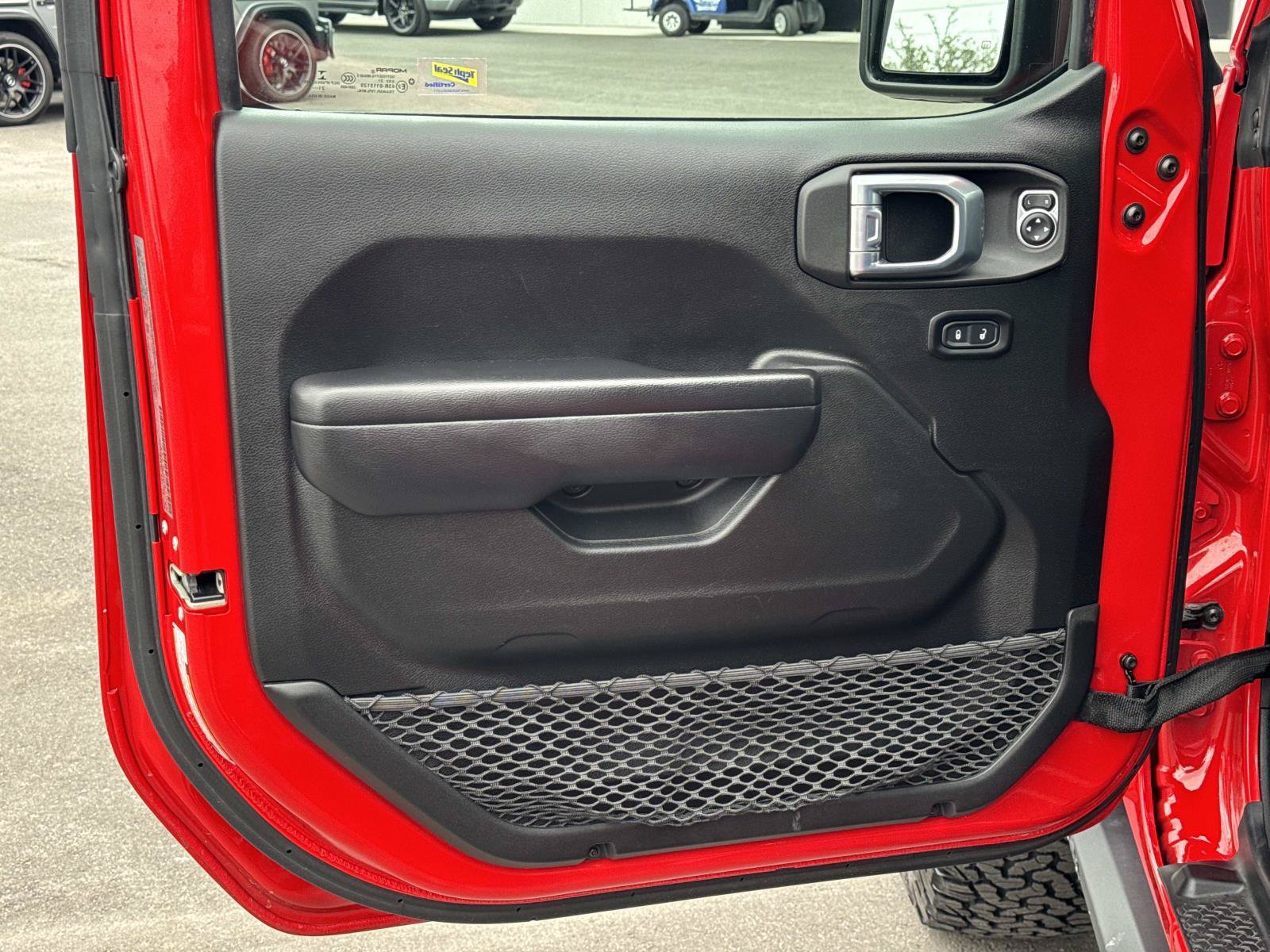 Used 2021 Jeep Wrangler Sport AWD/4WD image 12