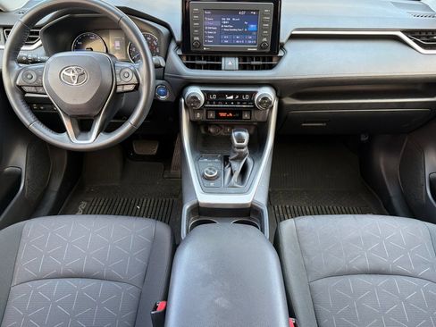 Used 2020 Toyota RAV4 XLE w/ Convenience Package AWD/4WD image 15