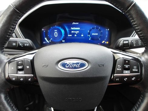 Used 2021 Ford Escape SEL w/ Technology Package image 15