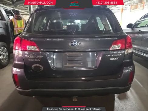 Used 2013 Subaru Outback 2.5i AWD/4WD image 4