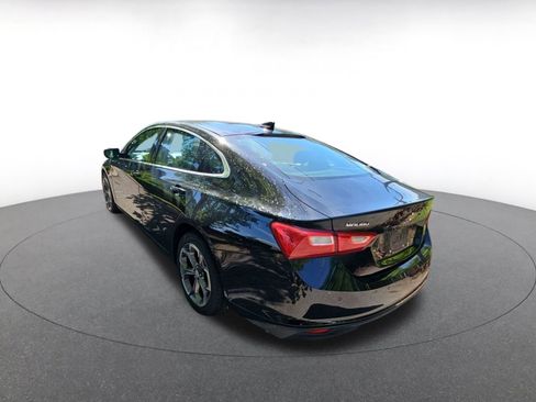 Used 2024 Chevrolet Malibu LT FWD image 3